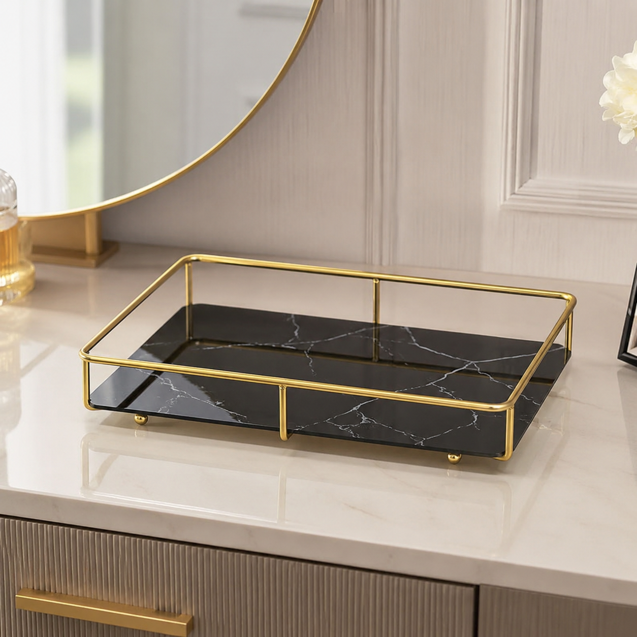 Premium Cosmetics Storage & Display Tray – Elegant Vanity Organizer